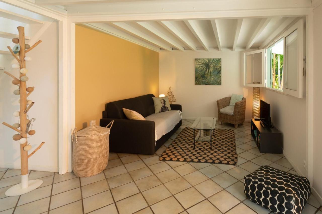 Jolie Case Creole, Lagon A Pied, Jardin Saint-Gilles Les Bains Exterior photo